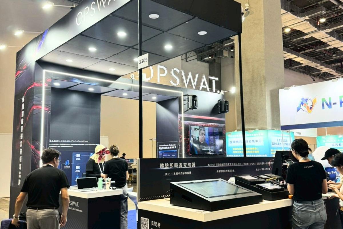 臺灣資安大會，王一設計，展攤設計，島型展攤，OPSWAT