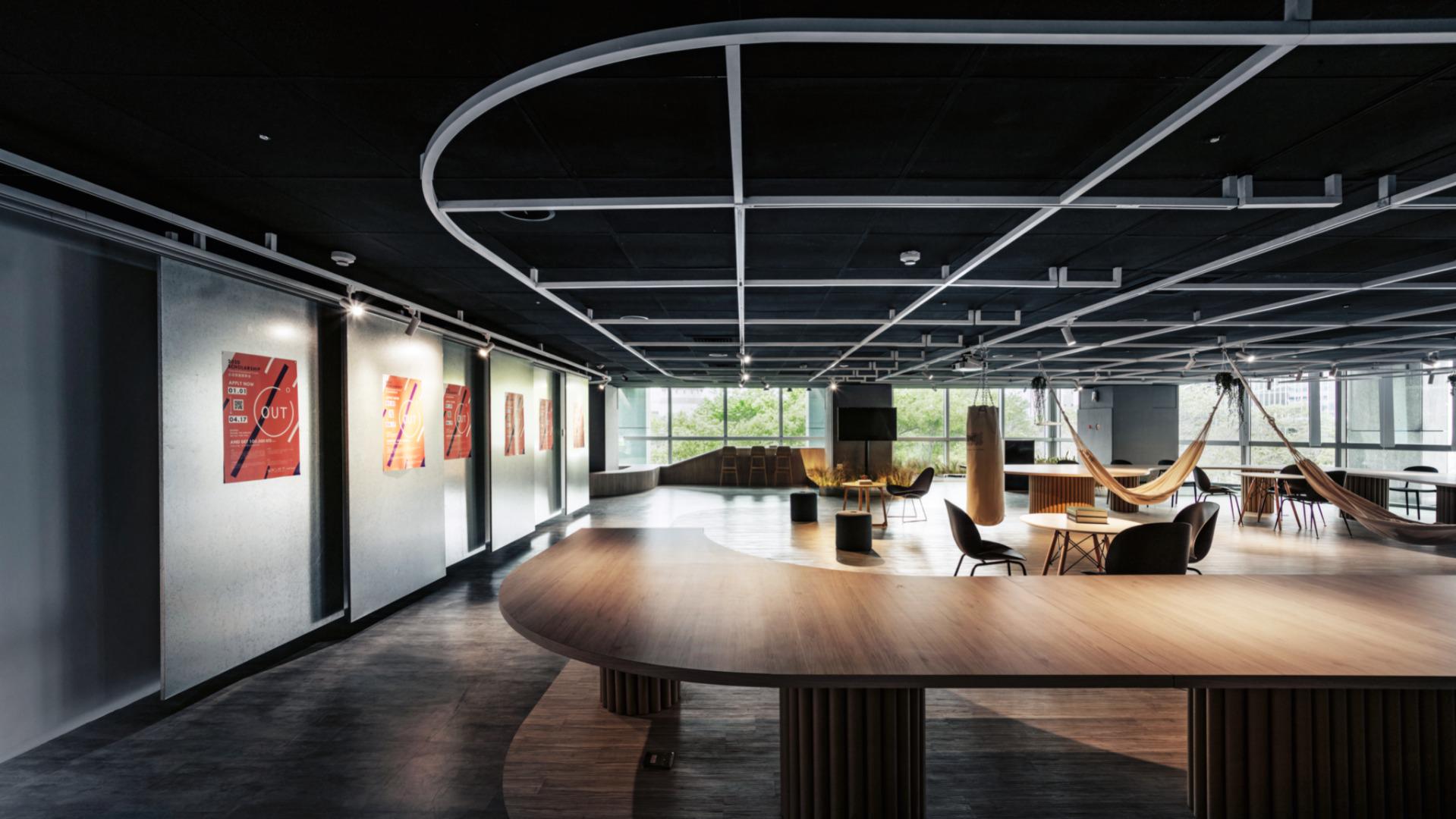 互動辦公室, interactive office, 2021紅點設計大獎, 紅點設計獎, reddot design award, King One Design, 王一設計, 逗點實驗室