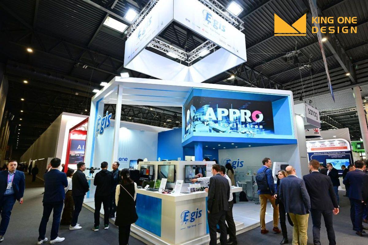 double-sided booth, corner booth, Corner exhibition stand, booth design, MWC 2026, King One Design, exhibition booth design