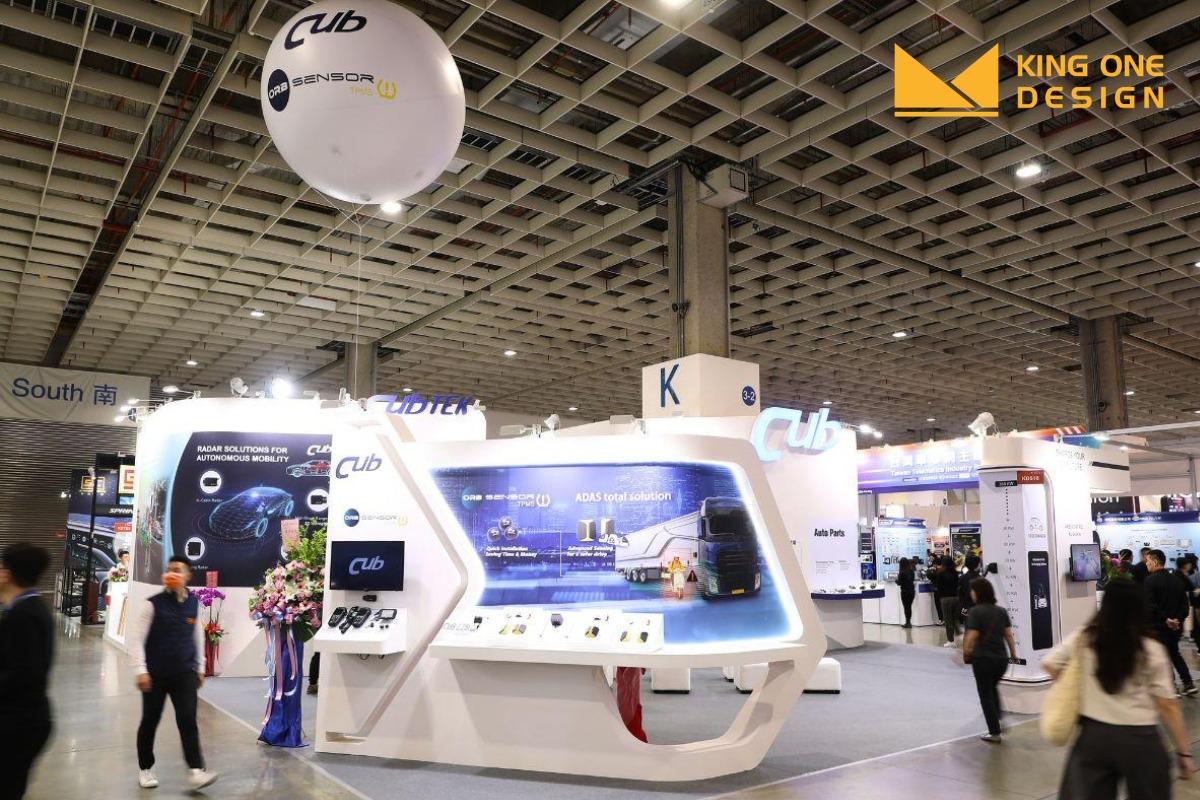半島型攤位, 3-sides open exhibition stand,AMPA 2025 , 為升 , CUB , King One Design, 王一設計, 展覽攤位設計, booth design